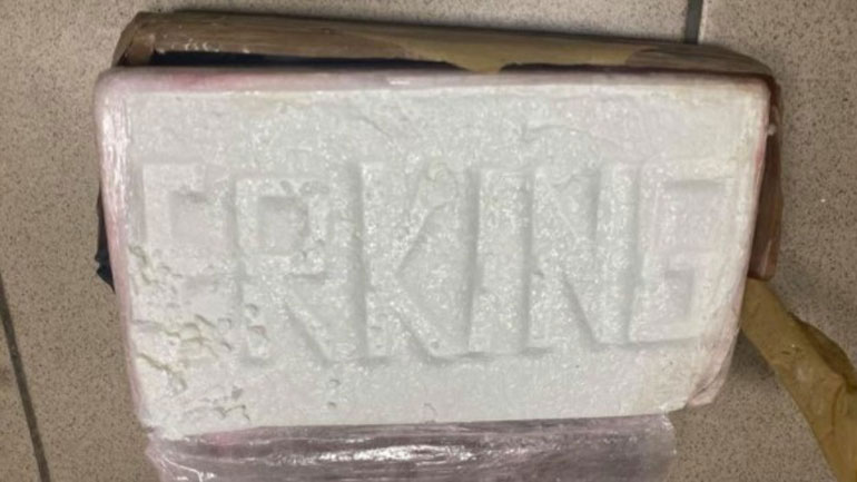 Εξαρθρώθηκε κύκλωμα διακίνησης ναρκωτικών – Βρέθηκαν 250 κιλά κοκαΐνης σε Πειραιά και Κουκάκι