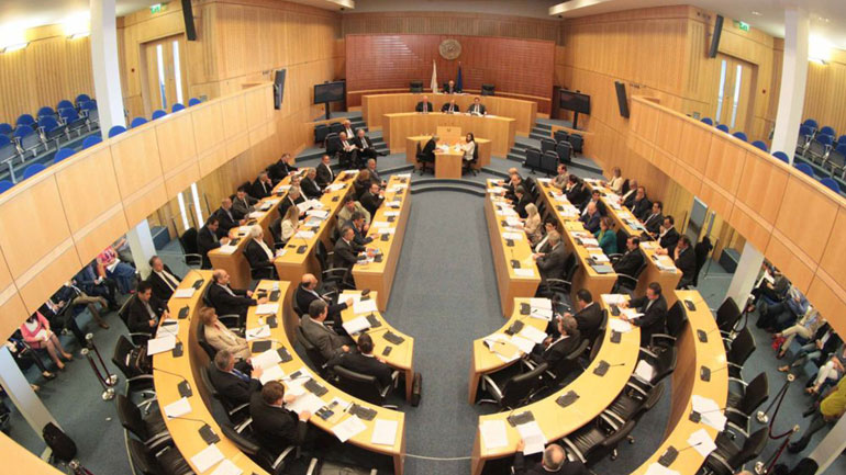 Κύπρος: Ακυρώθηκε η Ολομέλεια της Βουλής – Βουλευτές ήρθαν σε επαφή με κρούσμα κορωνοϊού