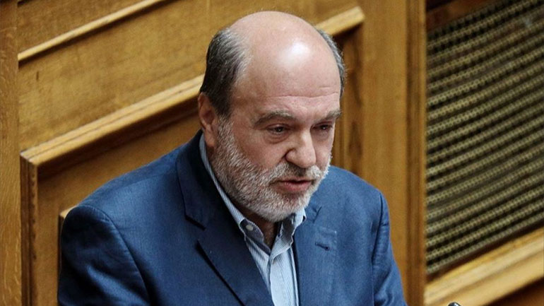 Τρ. Αλεξιάδης: Ε, όχι να μας κάνουν και μαθήματα αυτοί με τα τσεκούρια και τους πυροσβεστήρες 