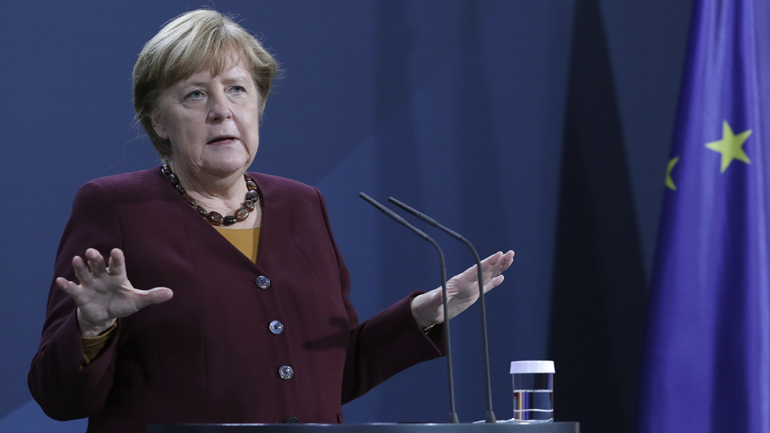 Μέρκελ: Δεν υπάρχει ακόμη λόγος ανησυχίας μετά το βέτο Ουγγαρίας και Πολωνίας