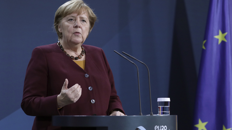Μέρκελ: Έναρξη εμβολιασμών εναντίον του κορωνοϊού πιθανόν από τον Δεκέμβριο
