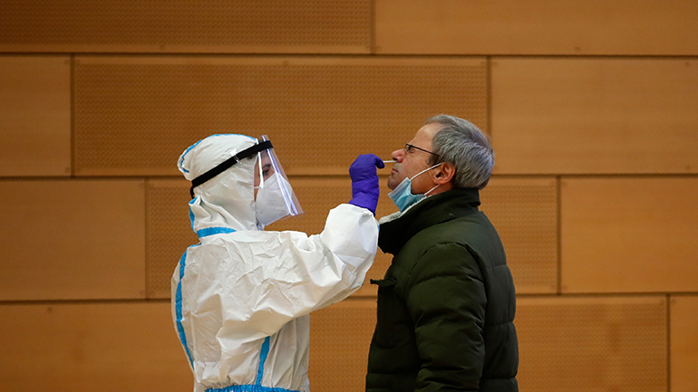 Ιταλία: Καταγράφηκαν 699 νέοι θάνατοι λόγω Covid-19 σε ένα 24ωρο