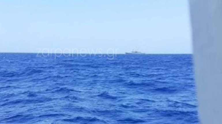 Τουρκικά πολεμικά πλοία έδιωξαν Χανιώτη ψαρά νότια του Καστελόριζου