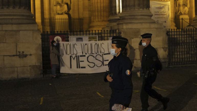 Γαλλία: Απαγορεύεται η φωτογράφιση αστυνομικών σε ώρα υπηρεσίας