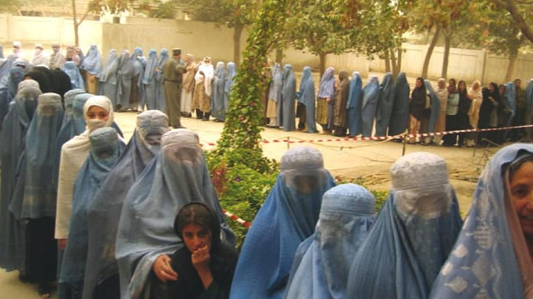 Αφγανιστάν: Τουλάχιστον 8 νεκροί από ρουκέτες στην Καμπούλ