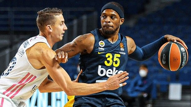 Άνετα η Ρεάλ, 94-74 τη Φενερμπαχτσέ