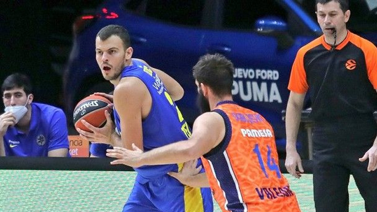 Στο τέλος η Βαλένθια, 82-80 τη Μακάμπι