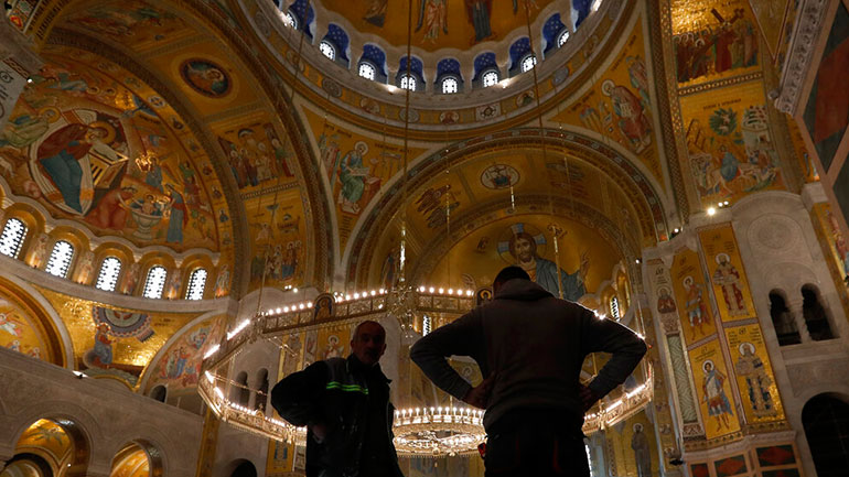 Σερβία: Σε λαϊκό προσκύνημα το σκήνωμα του Πατριάρχη Ειρηναίου