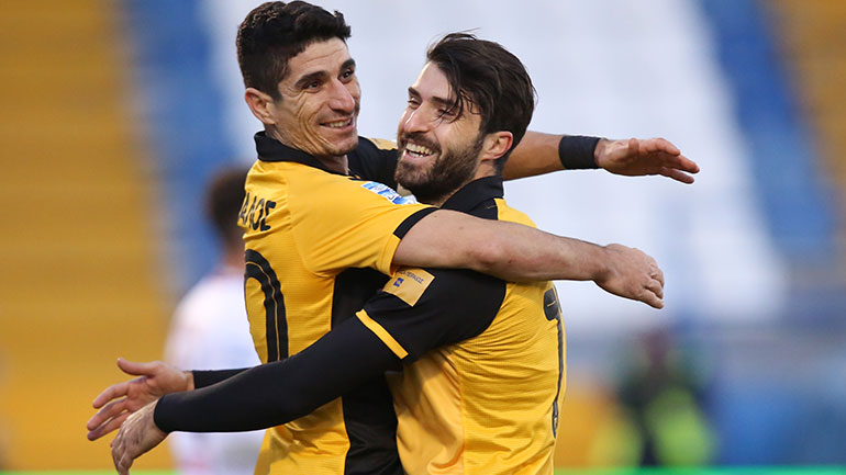 «Τρίποντο» με καλή εμφάνιση η ΑΕΚ, 4-1 την ΑΕΛ