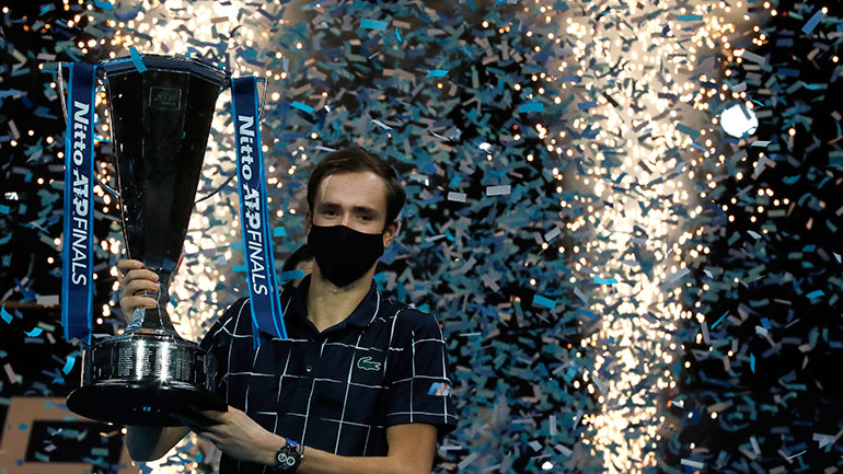 ATP Finals: «Βασιλιάς» στο Λονδίνο ο Μεντβέντεφ, 2-1 τον Τιμ στον τελικό
