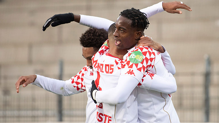 «Ανάσα» για την Μάιντς, 3-1 τη Φράιμπουργκ