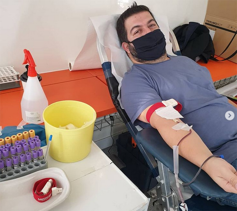 Κάντο όπως ο Πάνος Σεϊτανίδης που είναι εθελοντής αιμοδότης...