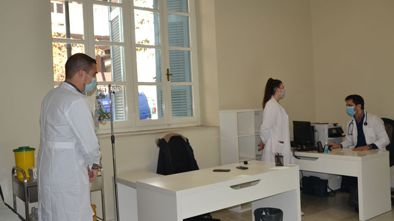 Κοινωνικό Ιατρείο για άστεγους και άπορους από τον Δήμο Αθηναίων