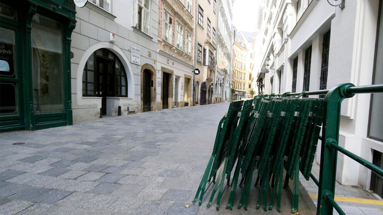 Υπουργός Υγείας Αυστρίας: «Aνάγκη για ασφαλές άνοιγμα μετά την 7η Δεκεμβρίου ώστε να αποφευχθεί τρίτο lockdown»