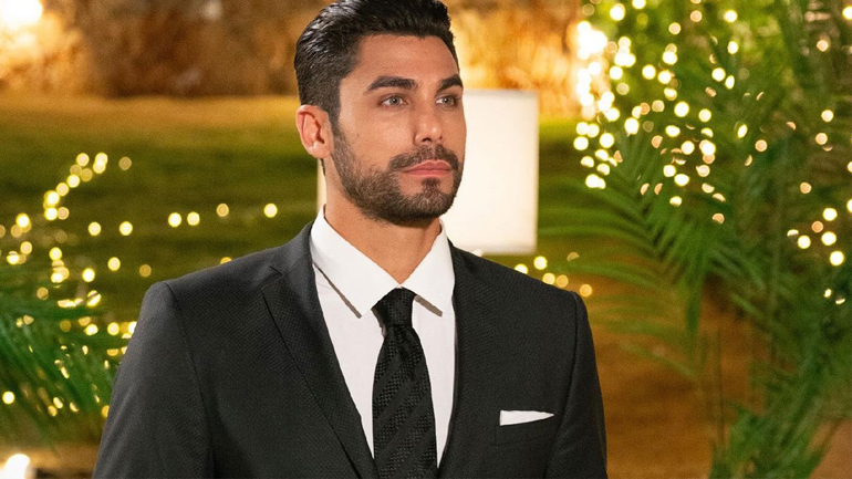 Είναι ή όχι οι πραγματικοί γονείς του Παναγιώτη Βασιλάκου αυτοί που εμφανίστηκαν στο «The Bachelor»;