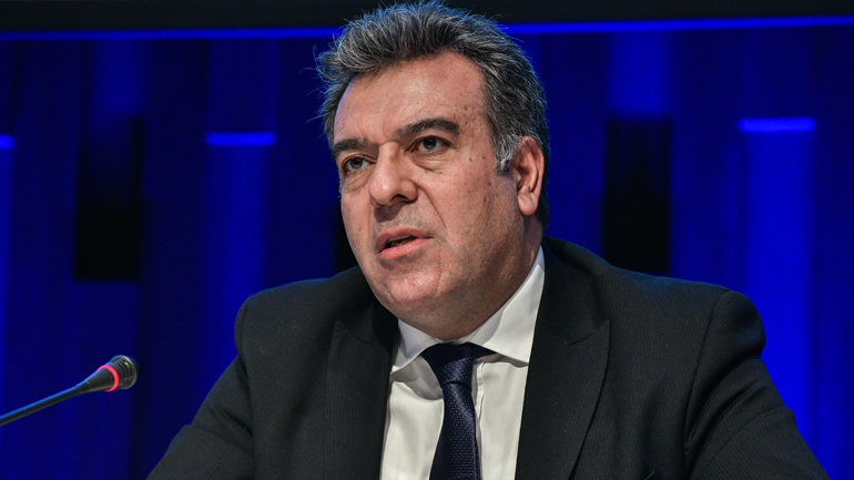 Κόνσολας: «Το πρώτο μοριακό τεστ Covid-19 είναι αρνητικό – Αισθάνομαι πολύ καλά»