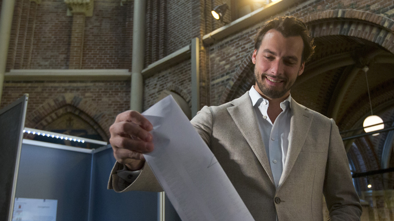 Ολλανδία: Παραιτήθηκε από την ηγεσία του ακροδεξιού FvD ο Τιερί Μποντέ