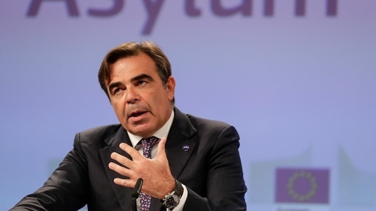 Σχοινάς: «Εάν υπάρχουν άνθρωποι που ακόμη αρνούνται την απειλή του κορωνοϊού στείλτε τους σε μένα»