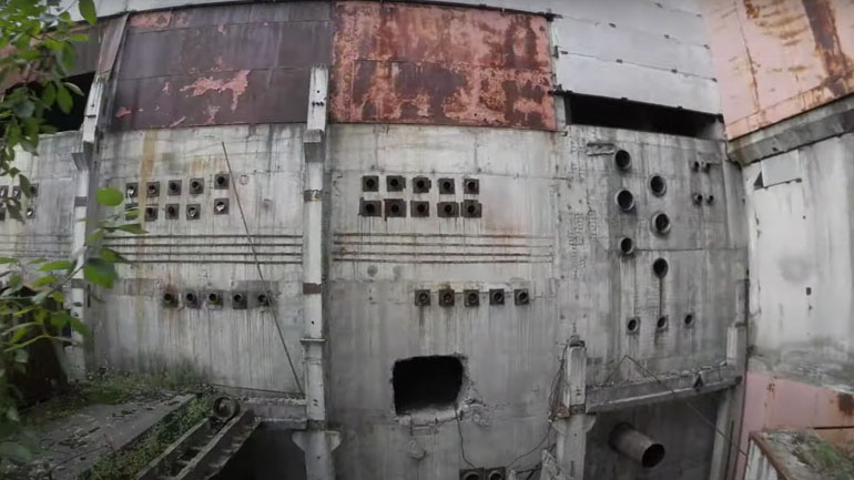 Ένα drone εξερευνά τον αντιδραστήρα 5 του Τσερνόμπιλ