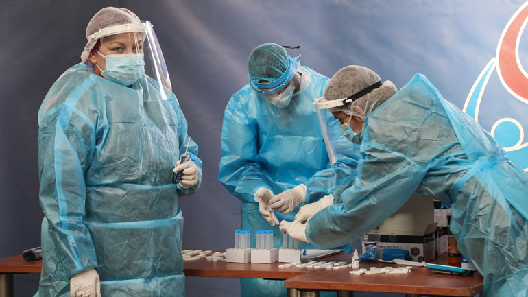 Τηλεφωνικές γραμμές στήριξης από τον Δήμο Αθηναίων