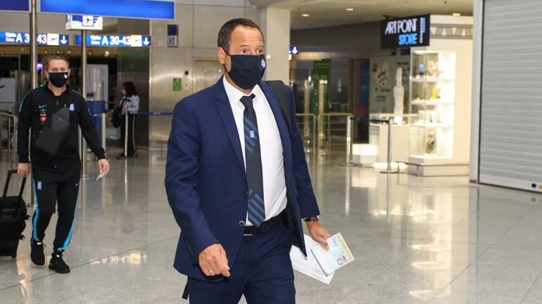 Τζον Φαν’τ Σιπ: «Αισθάνομαι καλά… Ήπια τα συμπτώματα»