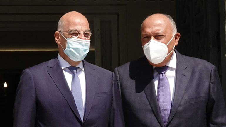 Τηλεφωνική επικοινωνία Δένδια με τον ΥΠΕΞ της Αιγύπτου