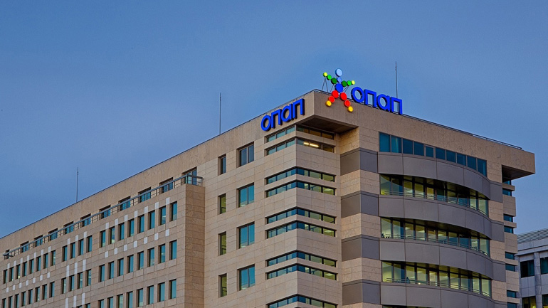 Ανάσα από τον ΟΠΑΠ στη Θεσσαλονίκη: Νοσοκομειακός εξοπλισμός στο «Ιπποκράτειο» και υγειονομικό υλικό στον δήμο και την αστυνομία