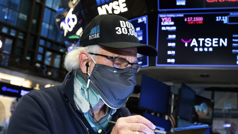 Μεικτά πρόσημα στη Wall Street