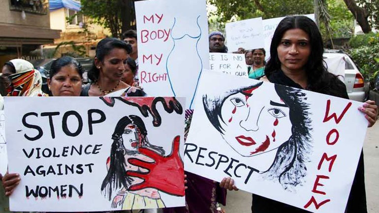 Ινδία: Γυναίκες της κατώτερης κάστας υφίστανται βιασμούς για να «μπουν στη θέση τους»