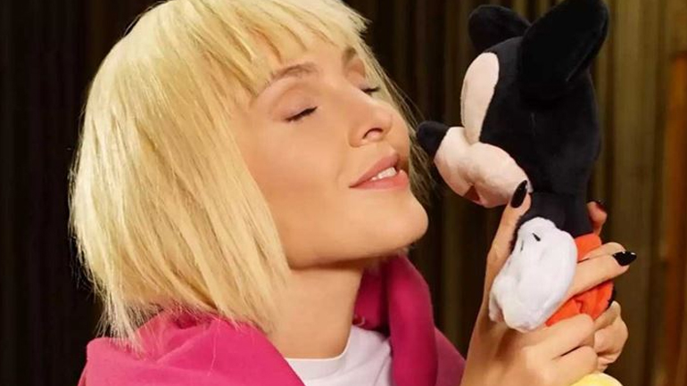 Η Disney εύχεται «Καλά Χριστούγεννα» σε συνεργασία με το «Make-A-Wish» και τη μελωδική φωνή της Τάμτα!