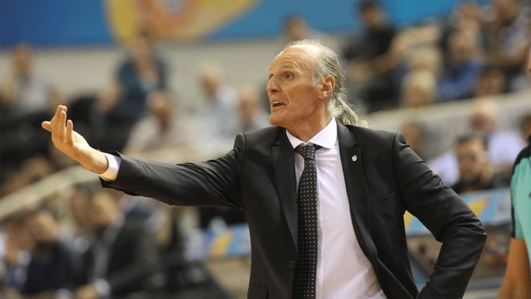 Ιβάνοβιτς: «Θα πρέπει να είμαστε πολύ προσεκτικοί κόντρα στον Ολυμπιακό»