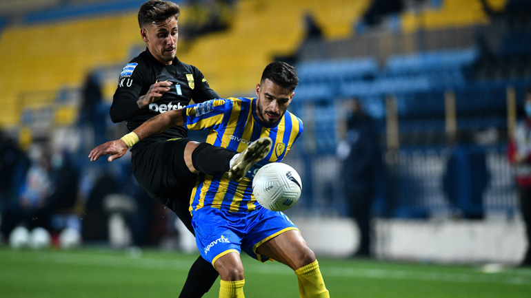 Τα νιάτα της Super League