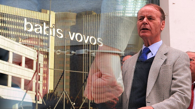 Αποφυλακίζεται ο Μπάμπης Βωβός