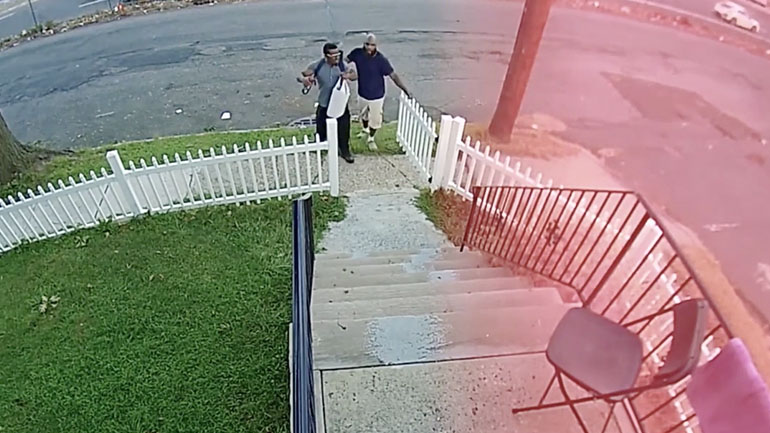 Γείτονας πιάνει έναν κλέφτη επ΄ αυτοφώρω