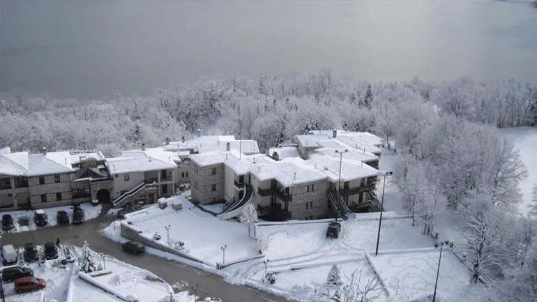 Ξενοδόχοι: Ανοιχτά ξενοδοχεία εν μέσω COVID με μηδενικά έσοδα και υπέρογκα έξοδα