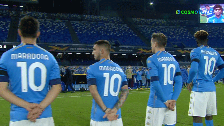 H Νάπολι τίμησε τον δικό της «Ντιεγκίτο» – Με φανέλες του Μαραντόνα οι παίκτες της στον αγώνα με τη Ριέκα