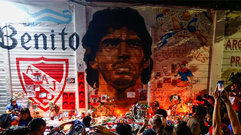 Οι Θεοί δεν πεθαίνουν ποτέ