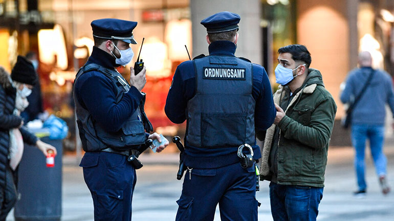 To 79% των Γερμανών εκτιμά ότι τo lockdown θα παραταθεί και πέραν του Ιανουαρίου