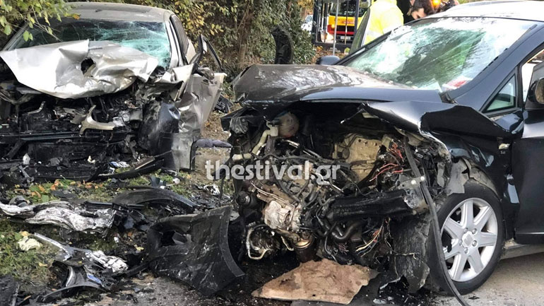 Τροχαίο δυστύχημα στη Θεσσαλονίκη με έναν νεκρό – Συγκλονίζουν οι εικόνες