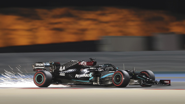 Formula 1: Ο Hamilton κατέκτησε την Pole Position στο Μπαχρέιν