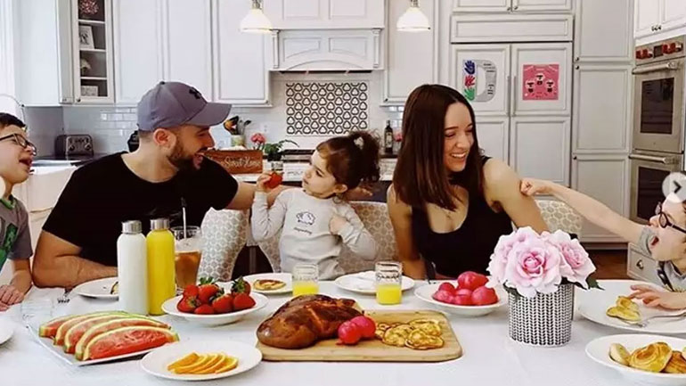 Φτιάχνουμε λαχταριστα cupcakes με την Καλομοίρα