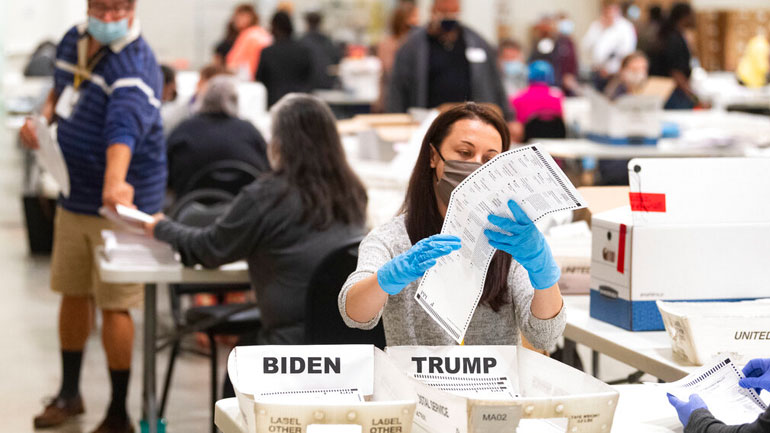 ΗΠΑ: «Ανυπόστατη η καταγγελία του Τραμπ περί νοθείας»