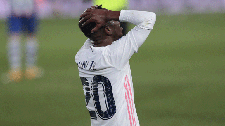 Νέο κάζο για τη Ρεάλ, έχασε στην έδρα της με 2-1 από την Αλαβές!