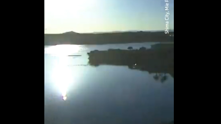 Μετεωρίτης μπαίνει στην ατμόσφαιρα και γίνεται πύρινη σφαίρα στον ουρανό της Ιαπωνίας