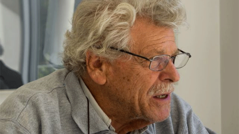 Ο Κώστας Τσόκλης για τον κορωνοϊό: Εγώ θα έσωζα έναν άξιο γέροντα παρά ένα παιδί που δεν ξέρω αν είναι βόδι