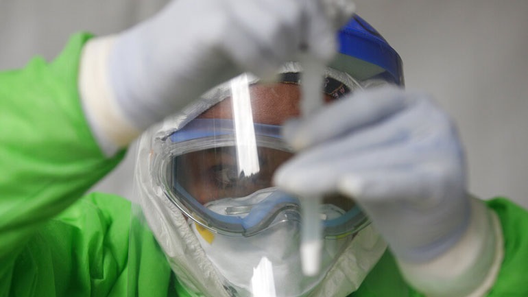 Αυστρία: «Ο υποχρεωτικός εμβολιασμός θα είναι η μόνη λύση» τονίζει η πρώην πρόεδρος του Ανώτατου Δικαστηρίου