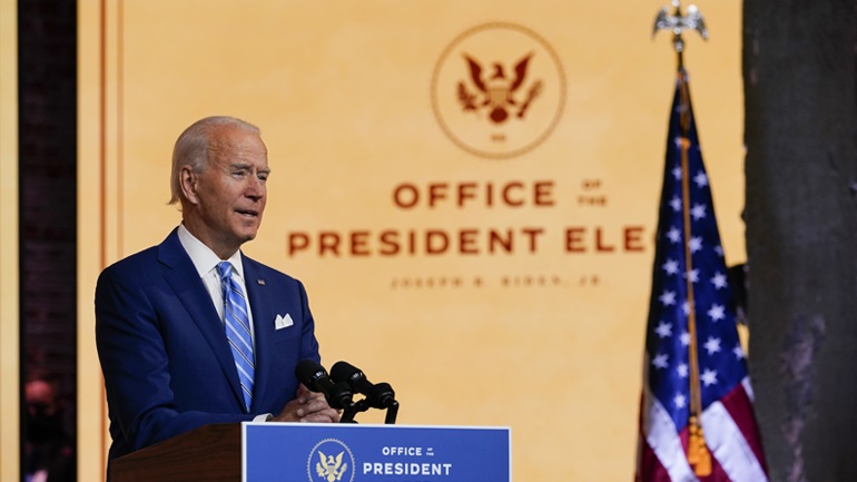 Ο Μπάιντεν επέλεξε την Τζάνετ Γέλεν για το υπουργείο Οικονομικών