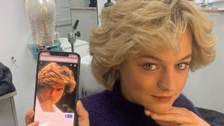 Η Έμα Κόριν δημοσιοποιεί τα παρασκήνια του «The Crown»