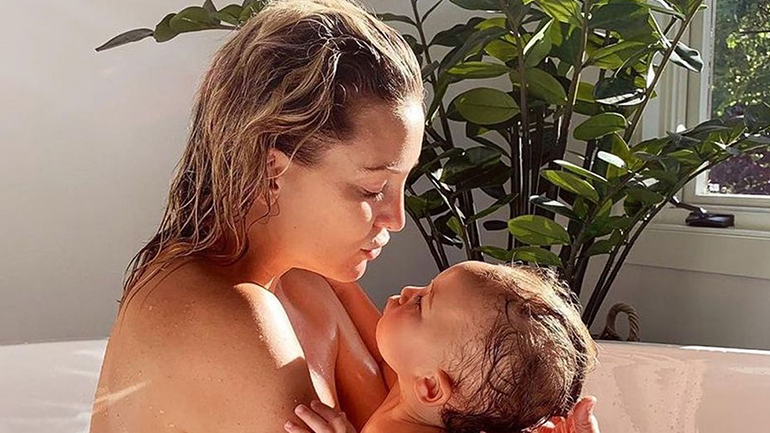 Πώς είναι η Kate Hudson ως μητέρα;