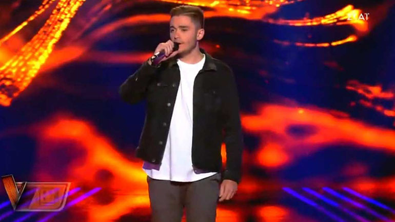 Από τις εκκλησίες στο πλατό του The Voice – Ο 18χρονος ψάλτης άφησε άφωνους τους κριτές